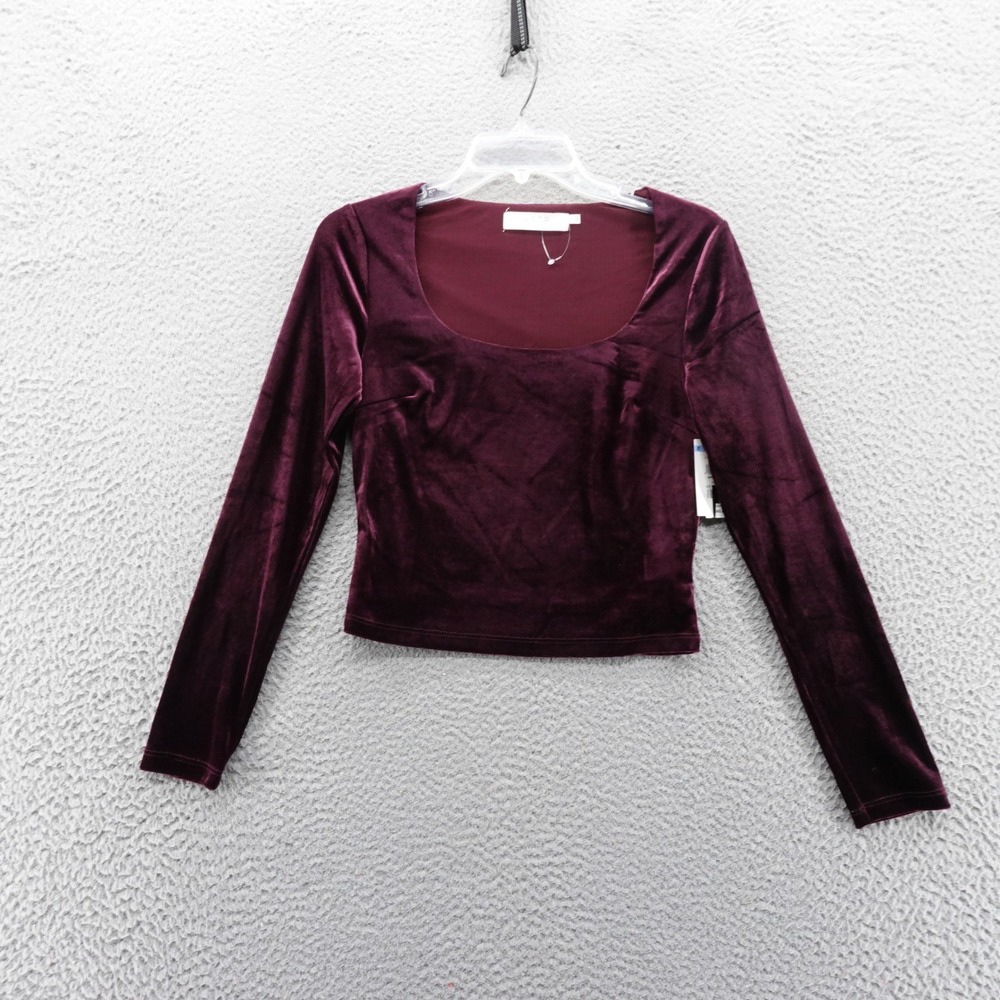 ASTR The Label Velvet Square Neck Long Sleeve Crop Top Burgundy Small NEW‎